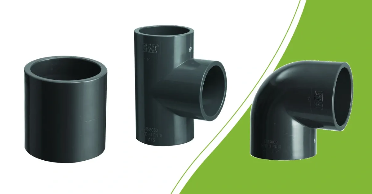 PVC-Muffe, T-Stück und Winkel für 32-mm-Leitungen